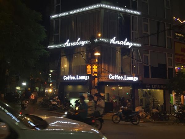 Loa cafe, Loa nhà hàng: Loa goldsound được lắp đặt cho quán Analog Coffee Luonge tại Ngõ 360 Xã Đàn, Hà Nội