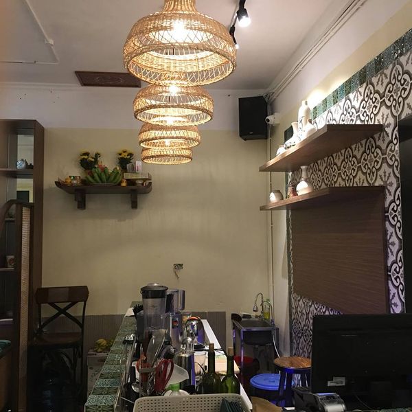 Loa cafe, Loa nhà hàng: Loa goldsound tại Sente’ Restaurant 20 Nguyễn Quang Bích.