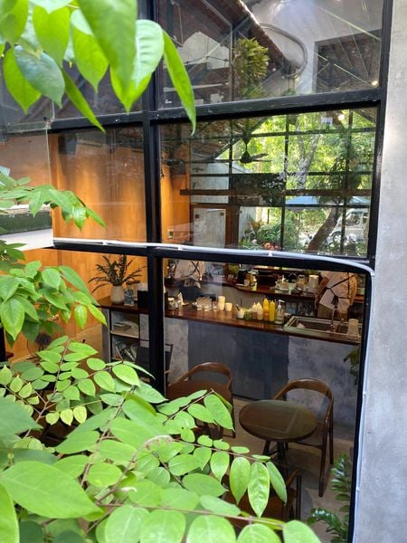Loa cho Xam' Space - House of Coffee, amply 2 kênh 1200w, bluetooth 5.0, loa V40C-40w, loa được thiết kế riêng cho quán, bật lớn không tạp âm, miễn phí công lắp đặt, bảo hành dài hạn 5 năm