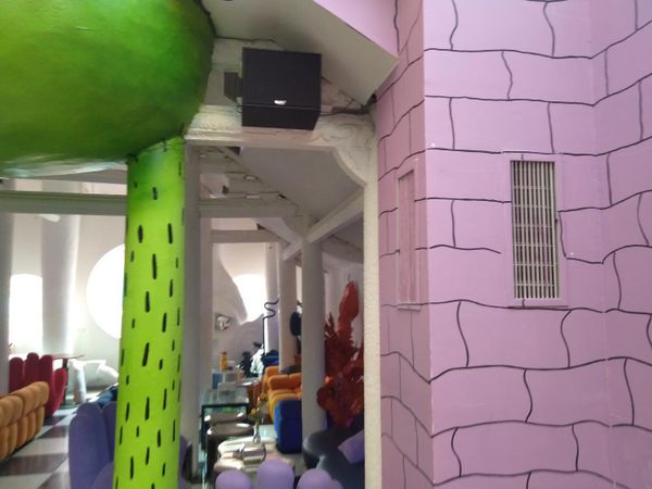 Loa Goldsound cho quán cà phê Nirvana Space, Tây Hồ, Hà Nội, loa được thiết kế riêng cho quán, bật lớn không tạp âm, miễn phí công lắp đặt, bảo hành dài hạn 5 năm