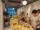 Loa cho Êmchay - Nhà hàng Buffet Chay, Đống Đa, Hà Nội, Amply 4 - 6 vùng âm lượng, loa được thiết kế riêng cho quán, bật lớn không tạp âm, miễn phí công lắp đặt, bảo hành dài hạn 5 năm.