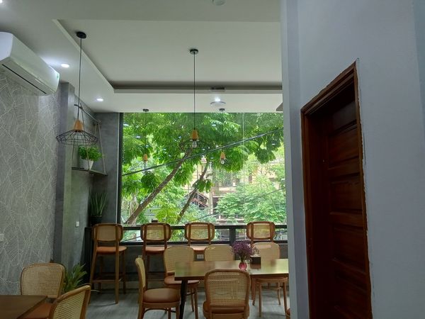 Lắp đặt loa âm trần cho Me ly Coffee, Cầu Giấy, Hà Nội, loa được thiết kế riêng cho quán, bật lớn không tạp âm, miễn phí công lắp đặt, bảo hành dài hạn 5 năm