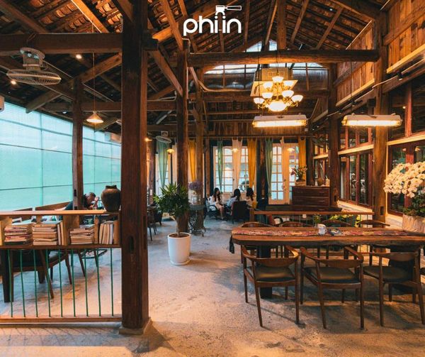 Loa cho quán Phiin Trà & Cà Phê, Cốc Lếu, Lào Cai, loa được thiết kế riêng cho quán, bật lớn không tạp âm, miễn phí công lắp đặt, bảo hành dài hạn 5 năm