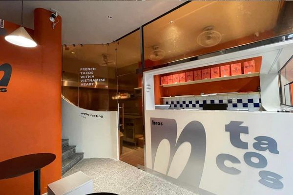 Loa cho nhà hàng M’BROS | Hai Bà Trưng, Hà Nội, loa được thiết kế riêng cho quán, bật lớn không tạp âm, miễn phí công lắp đặt, bảo hành dài hạn 5 năm