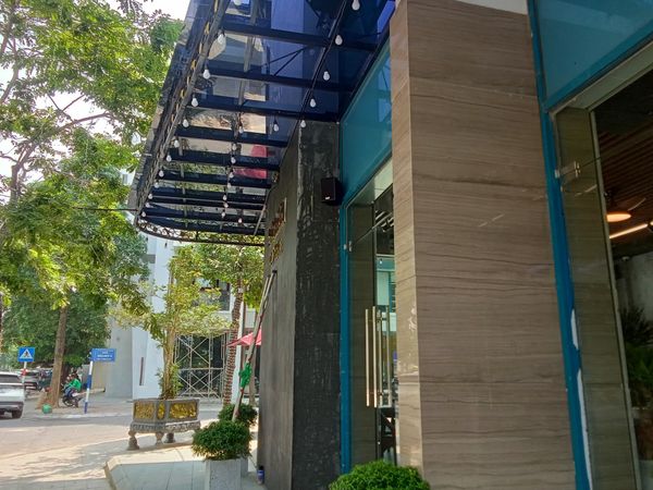 Hệ thống âm thanh cho Roman Coffee, KĐT Ngân Hà Vạn Phúc, loa được thiết kế riêng cho quán, bật lớn không tạp âm, miễn phí công lắp đặt, bảo hành dài hạn 5 năm