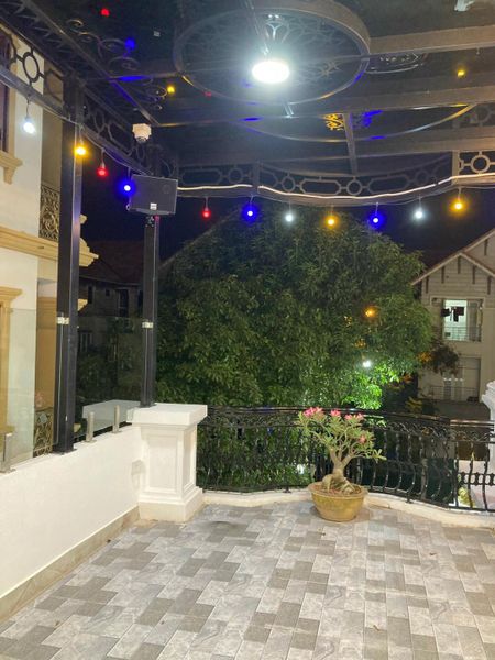 Loa Goldsound cho anh Sơn tại KĐT Xuân Phương, Từ Liêm, Hà Nội, Amply 4 - 6 vùng âm lượng, loa được thiết kế riêng cho quán, bật lớn không tạp âm, miễn phí công lắp đặt, bảo hành dài hạn 5 năm.