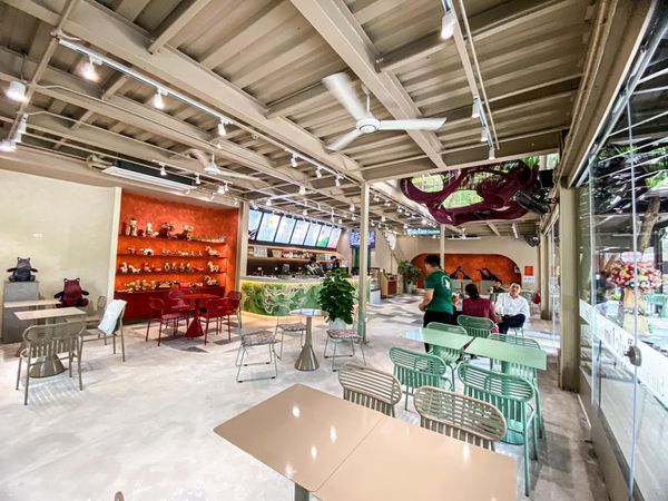 Loa cafe cho Trúc Lâm Station (Coffee, Workshop & Art Gallery), Cầu Giấy, Hà Nội, loa được thiết kế riêng cho quán, bật lớn không tạp âm, miễn phí công lắp đặt, bảo hành dài hạn 5 năm