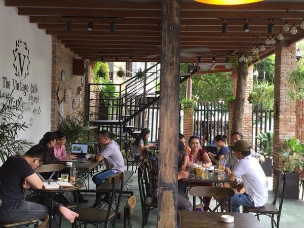 Goldsound lắp đặt âm thanh cho The Vintage Cafe Q7, TP Hồ Chí Minh