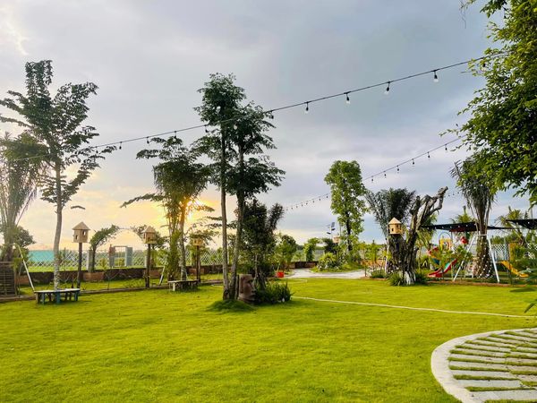 Loa chống nước cho Cafe Vườn Yên, Xuân Lộc, Đồng Nai, loa được thiết kế riêng cho quán, bật lớn không tạp âm, miễn phí công lắp đặt, bảo hành dài hạn 5 năm