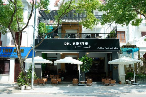 Loa cho quán cà phê Del Rosso (Coffee Food and Wine), Long Biên, Hà Nội, loa được thiết kế riêng cho quán, bật lớn không tạp âm, miễn phí công lắp đặt, bảo hành dài hạn 5 năm