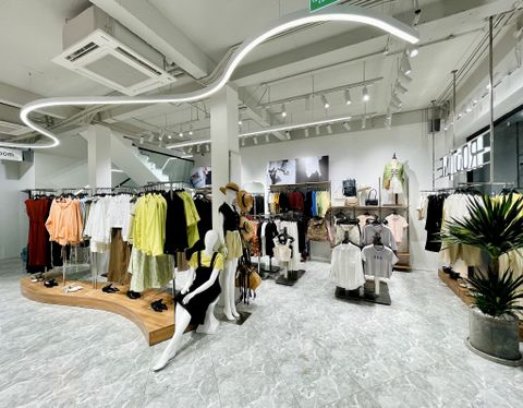 Loa cho cửa hàng quần áo ROUTINE Đà Nẵng, Lê Duẩn, loa được thiết kế riêng cho quán, bật lớn không tạp âm, miễn phí công lắp đặt, bảo hành dài hạn 5 năm