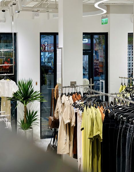 Loa cho cửa hàng quần áo ROUTINE Đà Nẵng, Lê Duẩn, loa được thiết kế riêng cho quán, bật lớn không tạp âm, miễn phí công lắp đặt, bảo hành dài hạn 5 năm