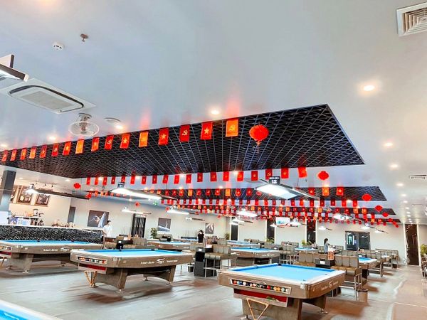 Lắp đặt loa âm trần cho quán bida Zone Plus Billiard, Thái Nguyên, amply 2 kênh 1200w, bluetooth 5.0, loa VAT38-38w, loa được thiết kế riêng cho quán, bật lớn không tạp âm, miễn phí công lắp đặt, bảo hành dài hạn 5 năm