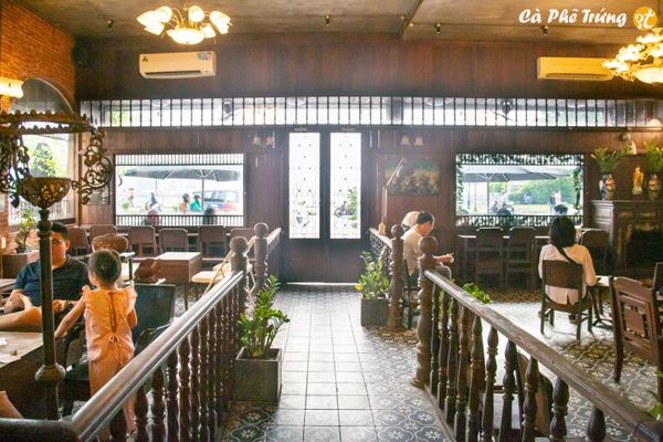 Loa cho Cà Phê Trứng 3T - Tôn Đức Thắng, Quận 1, TP HCM, loa được thiết kế riêng cho quán, bật lớn không tạp âm, miễn phí công lắp đặt, bảo hành dài hạn 5 năm