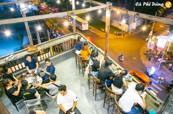 Loa Goldsound cho Cà Phê Trứng 3T - Ngô Văn Năm, Quận 1, TP. HCM, loa được thiết kế riêng cho quán, bật lớn không tạp âm, miễn phí công lắp đặt, bảo hành dài hạn 5 năm