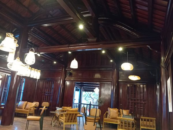 Loa cho quán TRỄ Coffee & Phở, Mỹ Đức, Hà Nội, Amply 4 - 6 vùng âm lượng, loa được thiết kế riêng cho quán, bật lớn không tạp âm, miễn phí công lắp đặt, bảo hành dài hạn 5 năm.