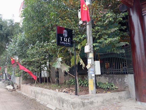 Loa cho quán TRỄ Coffee & Phở, Mỹ Đức, Hà Nội, Amply 4 - 6 vùng âm lượng, loa được thiết kế riêng cho quán, bật lớn không tạp âm, miễn phí công lắp đặt, bảo hành dài hạn 5 năm.