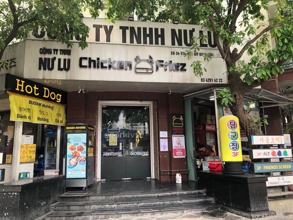 Loa nhà hàng Chicken & Friez, Nam Từ Liêm, Hà Nội, loa được thiết kế riêng cho quán, bật lớn không tạp âm, miễn phí công lắp đặt, bảo hành dài hạn 5 năm