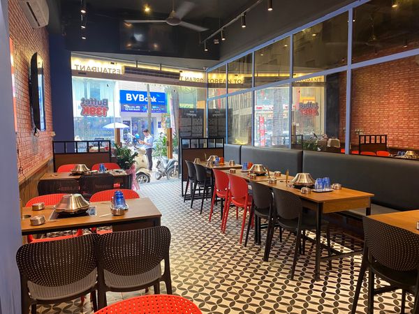 Loa Goldsound cho nhà hàng Hàn Quốc Matjoy Tokbokki Buffet, loa được thiết kế riêng cho quán, bật lớn không tạp âm, miễn phí công lắp đặt, bảo hành dài hạn 5 năm