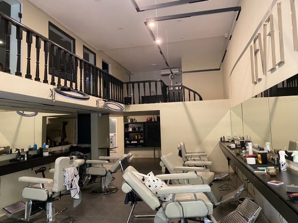 Loa Goldsound cho Level 1 Men's hair studio, Ba Đình, Hà Nội, amply 200w, bluetooth 5.0, loa V25C - 25w, miễn phí công lắp đặt, bảo hành dài hạn 5 năm.