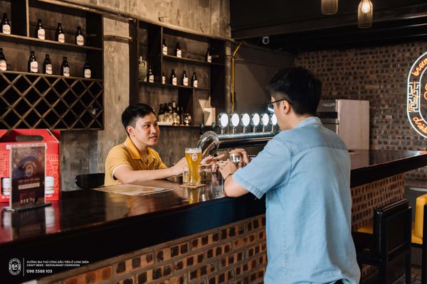 Loa Goldsound cho BK BEER - Xưởng Bia Thủ Công 103 Trường Lâm, loa được thiết kế riêng cho quán, bật lớn không tạp âm, miễn phí công lắp đặt, bảo hành dài hạn 5 năm