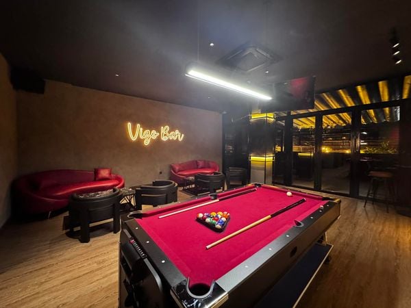 Loa Goldsound cho Vigo Bar, Quận 2, TP. HCM, 2 amply 4 kênh 1500w, bluetooth 5.0, 4 loa V238pu-238w, 4 loa V230-230w, loa được thiết kế riêng cho quán, bật lớn không tạp âm, miễn phí công lắp đặt, bảo hành dài hạn 5 năm