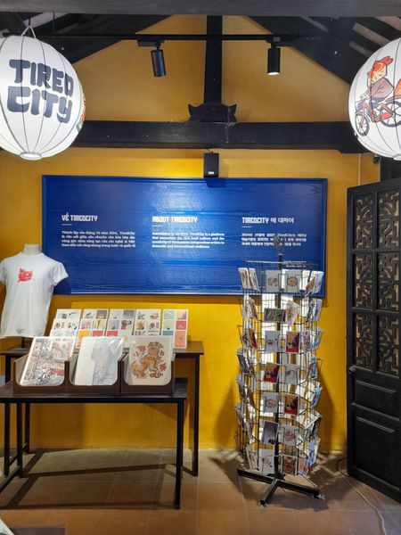 Loa Goldsound cho cửa hàng quà tặng TiredCity 152 Trần Phú, Hội An, Quảng Nam, Amply 4 - 6 vùng âm lượng, loa được thiết kế riêng cho quán, bật lớn không tạp âm, miễn phí công lắp đặt, bảo hành dài hạn 5 năm.