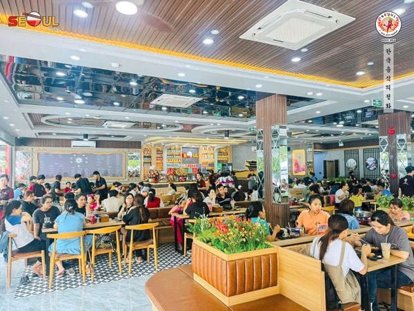 Loa Goldsound cho Mì Cay Seoul Đà Nẵng, 73 Ngô Văn Sở, loa được thiết kế riêng cho quán, bật lớn không tạp âm, miễn phí công lắp đặt, bảo hành dài hạn 5 năm