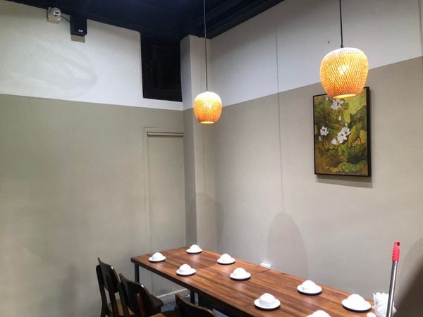 Loa Goldsound cho Lâm Hạ restaurants, Đống Đa, Hà Nội, amply 2 kênh 1200w, bluetooth 5.0, loa 13w, loa được thiết kế riêng cho quán, bật lớn không tạp âm, miễn phí công lắp đặt, bảo hành dài hạn 5 năm