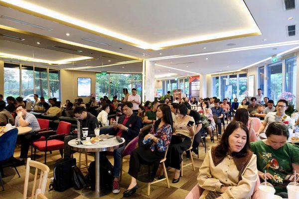 Loa Goldsound cho công ty ERA Vietnam, TP HCM, amply 2 kênh 1200w, bluetooth 5.0, loa V258PU - 258w, loa được thiết kế riêng cho quán, bật lớn không tạp âm, miễn phí công lắp đặt, bảo hành dài hạn 5 năm