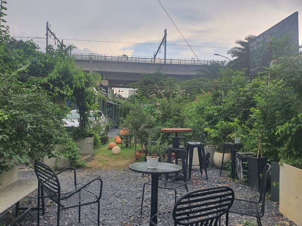 Loa Goldsound cho Rosemary Hill Thảo Điền, HCM, loa được thiết kế riêng cho quán, bật lớn không tạp âm, miễn phí công lắp đặt, bảo hành dài hạn 5 năm