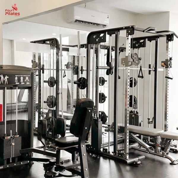 Loa Goldsound cho FourT Pilates Academy - Phú Mỹ Hưng, loa được thiết kế riêng cho quán, bật lớn không tạp âm, miễn phí công lắp đặt, bảo hành dài hạn 5 năm