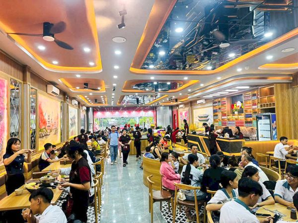 Loa Goldsound cho nhà hàng Mì Cay SEOUL Vị Thanh, Hậu Giang, loa được thiết kế riêng cho quán, bật lớn không tạp âm, miễn phí công lắp đặt, bảo hành dài hạn 5 năm