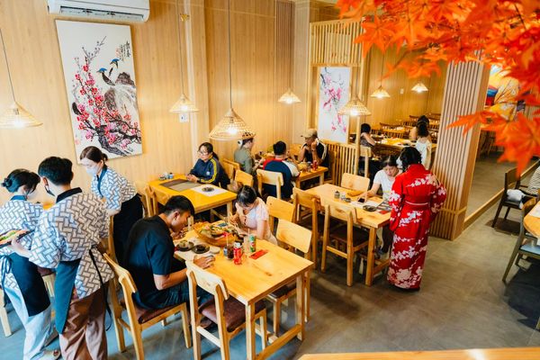 Loa Goldsound cho nhà hàng Hokkaido Sushi My Tho, loa được thiết kế riêng cho quán, bật lớn không tạp âm, miễn phí công lắp đặt, bảo hành dài hạn 5 năm