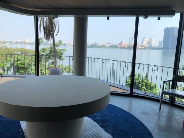 Loa Goldsound cho Moment.film, Hà Nội, loa được thiết kế riêng cho quán, bật lớn không tạp âm, miễn phí công lắp đặt, bảo hành dài hạn 5 năm