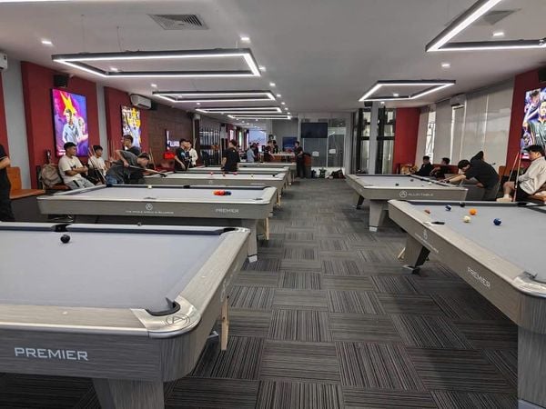 Loa Goldsound cho phòng chơi bi-a XBilliard Club, Hà Nội, amply 4 kênh 800w, bluetooth 5.0, loa V40C - 40w, loa được thiết kế riêng cho quán, bật lớn không tạp âm, miễn phí công lắp đặt, bảo hành dài hạn 5 năm