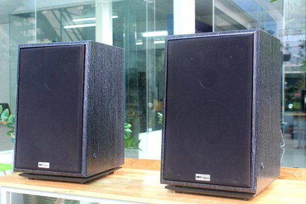 Cặp loa cây V380 Goldsound