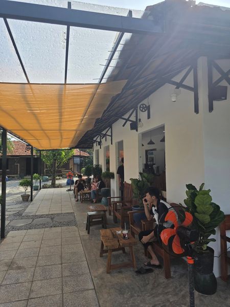 Loa Goldsound cho THONG DONG Coffee & Tea, amply 2 kênh 380w, bluetooth 5.0, loa 13w, loa được thiết kế riêng cho quán, bật lớn không tạp âm, miễn phí công lắp đặt, bảo hành dài hạn 5 năm