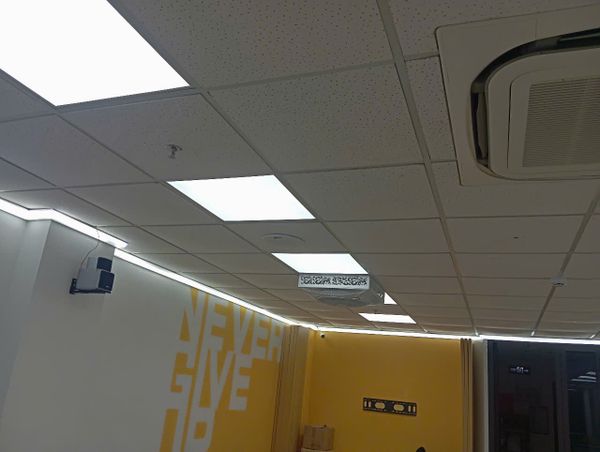 Loa Goldsound cho Tiến Đạt building, amply 2 kênh 900w, bluetooth 5.0, 4 loa VAT28 - 28w, loa được thiết kế riêng, bật lớn không tạp âm, miễn phí công lắp đặt, bảo hành dài hạn 5 năm
