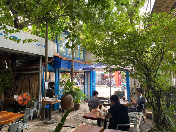 Loa Goldsound cho Dolphy Café 23 Nguyễn Văn Hưởng, TP.HCM,  amply 4 kênh 800w, bluetooth 5.0, miễn phí công lắp đặt, bảo hành dài hạn 5 năm