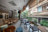 Loa Goldsound cho Soleil Coffee, Soleil apartment, Hoàng Cầu,  Amply 4 - 6 vùng âm lượng, loa được thiết kế riêng cho quán, bật lớn không tạp âm, miễn phí công lắp đặt, bảo hành dài hạn 5 năm.