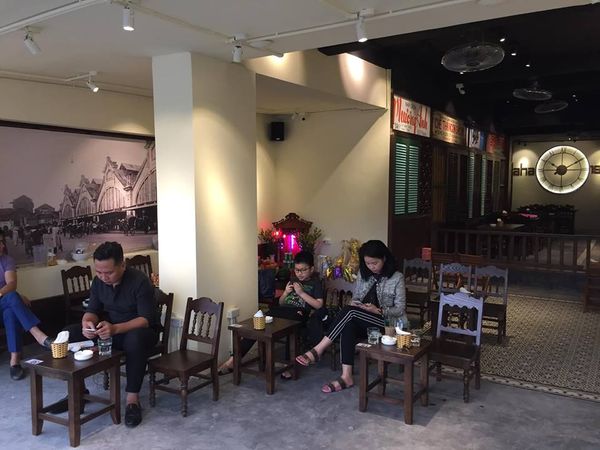 Loa cho AHA Coffee, Nguyễn Chí Thanh, Amply 4 - 6 vùng âm lượng, loa được thiết kế riêng cho quán, bật lớn không tạp âm, miễn phí công lắp đặt, bảo hành dài hạn 5 năm.