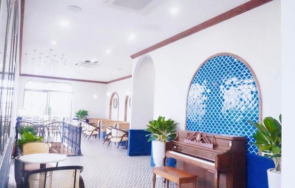 Loa Goldsound cho  quán Tam Kỳ Cafe, Quảng Nam, Amply 4 - 6 vùng âm lượng, loa được thiết kế riêng cho quán, bật lớn không tạp âm, miễn phí công lắp đặt, bảo hành dài hạn 5 năm.