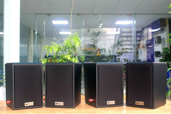 [30 - 80 m2] Dàn loa treo tường Gold4cafe V41: 01 âm ly A380 và 04 loa treo tường V41