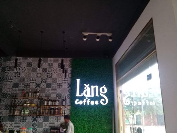 Loa cafe, Loa nhà hàng: Loa Goldsound lắp đặt tại Lặng Coffee, Cầu Diễn, Hà Nội