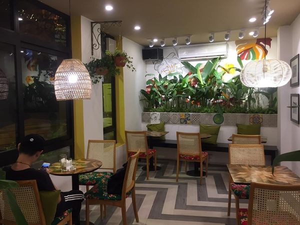Loa Goldsound lắp đặt tại quán KoDo CAFE, tại 17 Trung Kính, Cầu Giấy, Hà Nội