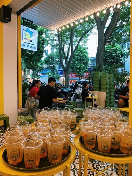 Loa Goldsound cho 1990 - Tiệm Trà Chanh, 22 Phan Đình Phùng,  Amply 4 - 6 vùng âm lượng, loa được thiết kế riêng cho không gian quán, miễn phí công lắp đặt, bảo hành dài hạn 5 năm.