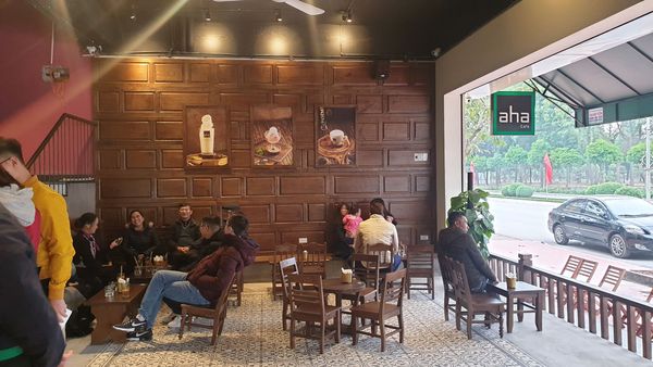 Hệ thống âm thanh cho Aha Cafe Hải Dương - 110 Nguyễn Lương Bằng, Amply 4 - 6 vùng âm lượng, loa vệ tinh thùng gỗ, miễn phí vận chuyển lắp đặt, bảo hành dài hạn 5 năm.