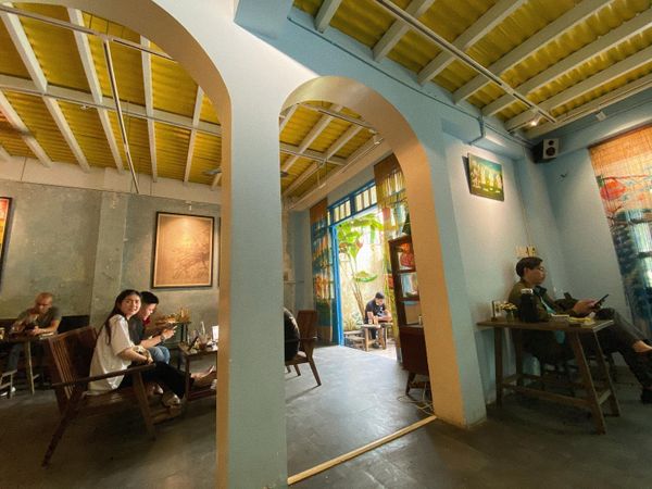 Loa cho quán cà phê của Goldsound được lắp đặt tại Ngọt cà phê. Quận 4, tp Hồ Chí Minh