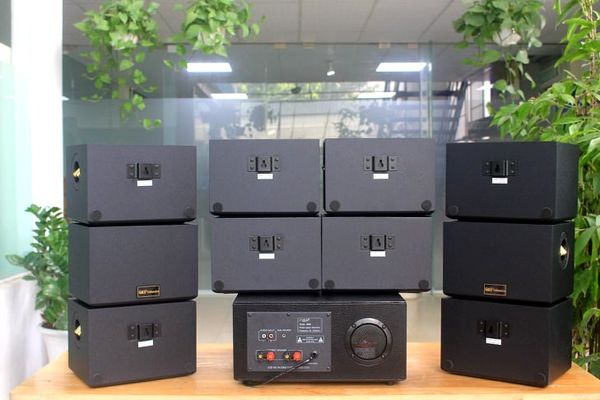 Loa treo tường, phát nhạc nền sân vườn: Amply A904 + 10 V25NT